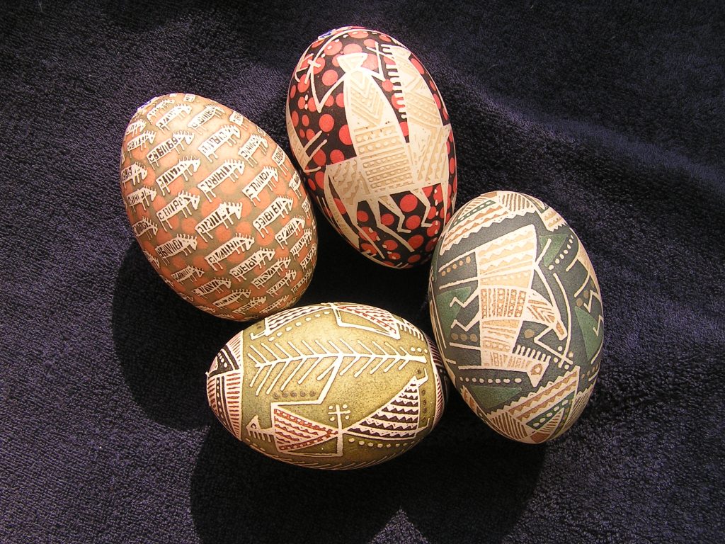 From Tradition to Experimentation: pysanky